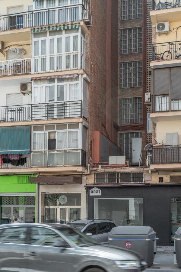 Tuguest Heroe Apartment Málaga Esterno foto